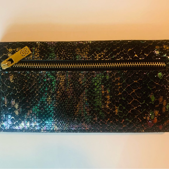 COOL COLORS SKIN WALLET.  7.5” long x 3.5” .75” deep.  RFID lined. - Picture 2 of 11